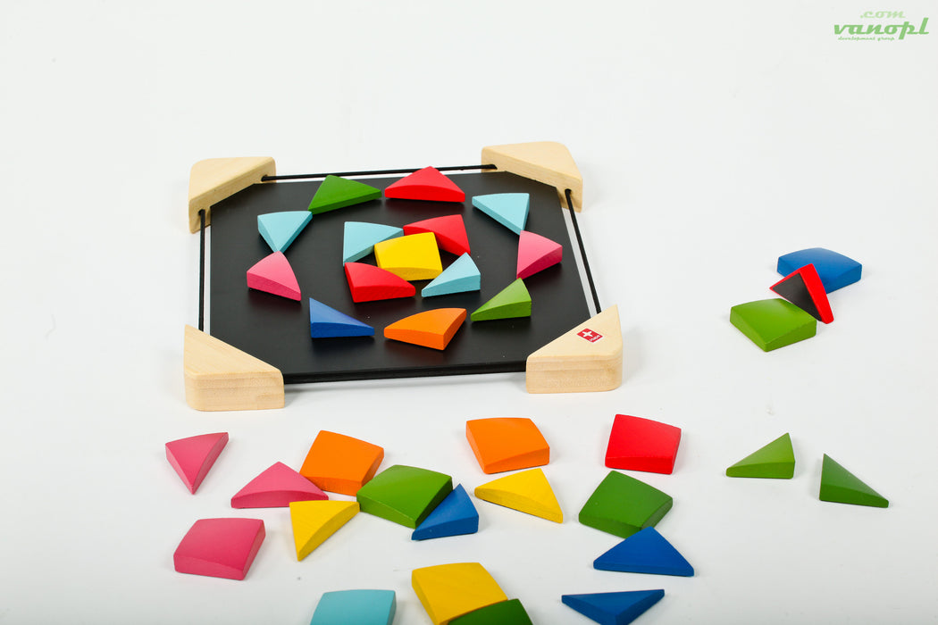 Дерев'яна іграшка головоломка на магнітах з бамбуку "Magnetic Mosaic"